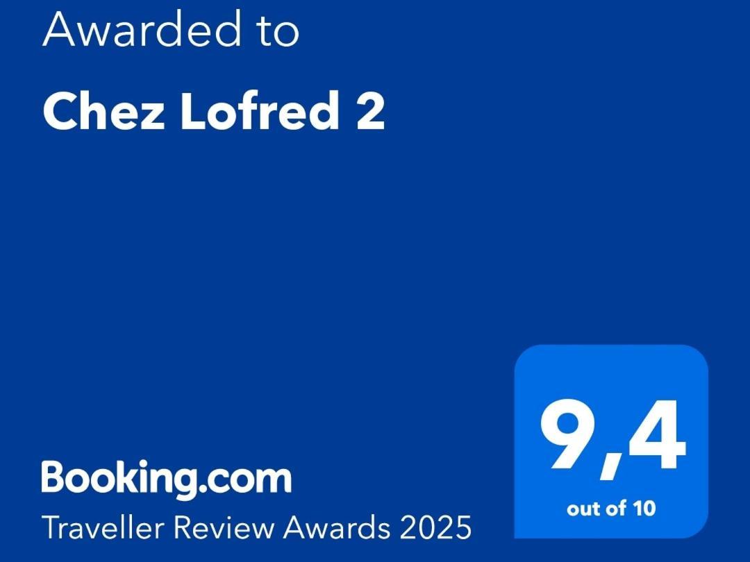 Chez Lofred 2 Homestay Four
